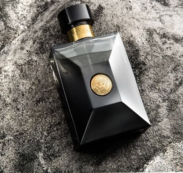 عطر ورساچه پور هوم عود نویر Versace Pour Homme Oud Noir ( مشابه تام فورد عود وود )