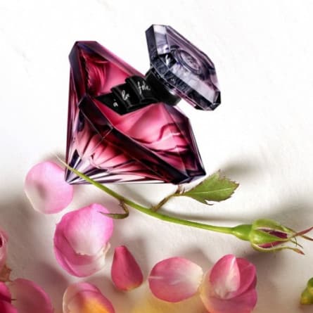 Lancome La Nuit Tresor a la Folie لانکوم لا نویت ترزور ای لا فولی