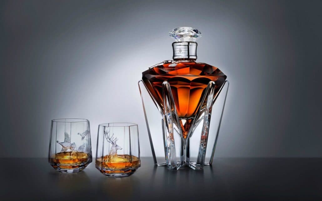 بالاترین ماندگاری در بین عطرها