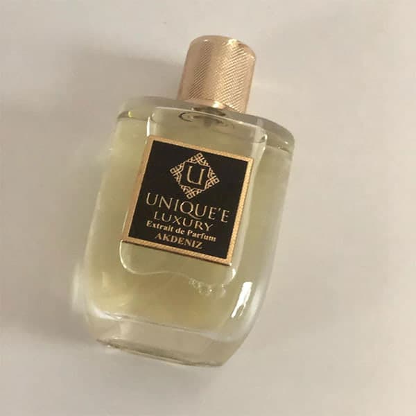 عطر یونیک لاکچری آکدنیز Unique'e Luxury Akdeniz